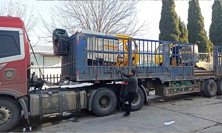 石门环卫公司引进多功能高压冲洗车，用于环卫快速保洁