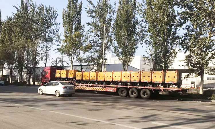 百易长青多功能高压冲洗车，广西卸车现场