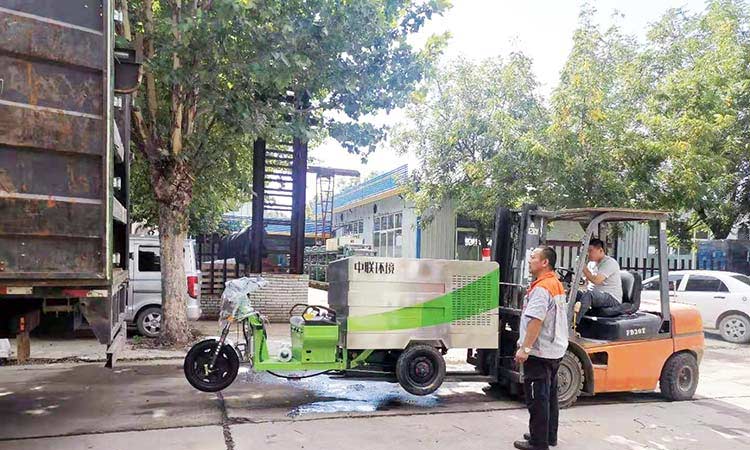发往湖南环卫公司的三轮高温高压清洗车，用于市政环卫高温高压作业