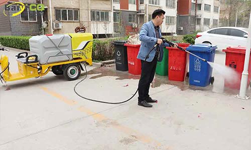 小型三轮电动高压清洗车，小巷清洁好帮手
