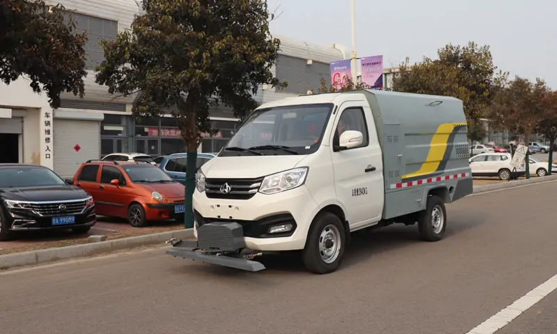 新能源高压冲洗车：引领清洁革命，提升效率与环保，有公告，可上牌！