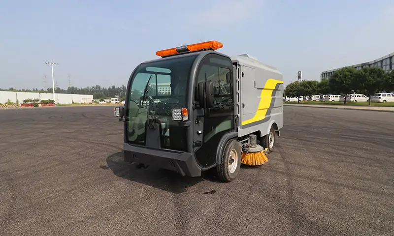 纯电动道路清扫车：环保、高效、智能的清洁未来