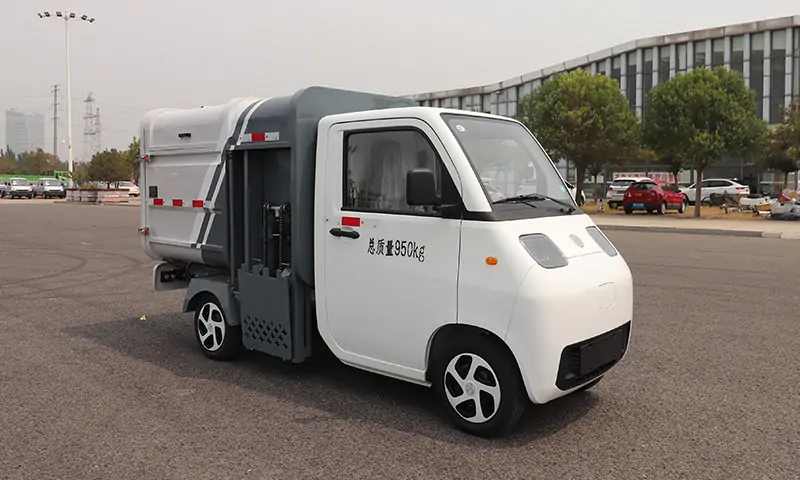 新能源四轮垃圾清运车：高效环保，助力城市清洁