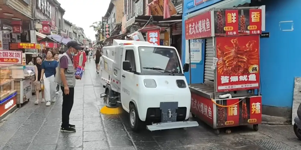 新能源洗掃車(chē)_小型新能源洗掃車(chē)_洗掃車(chē)_純電動(dòng)洗掃車(chē)